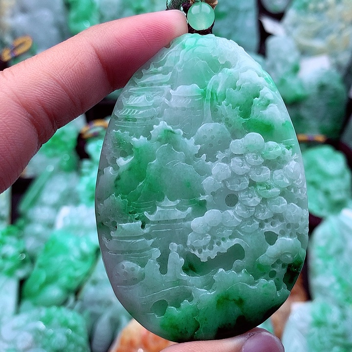 翡翠吊坠(不含链)未镶嵌