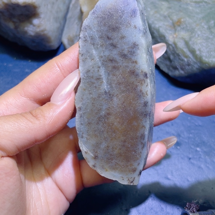 和田玉未镶嵌珠宝半成品