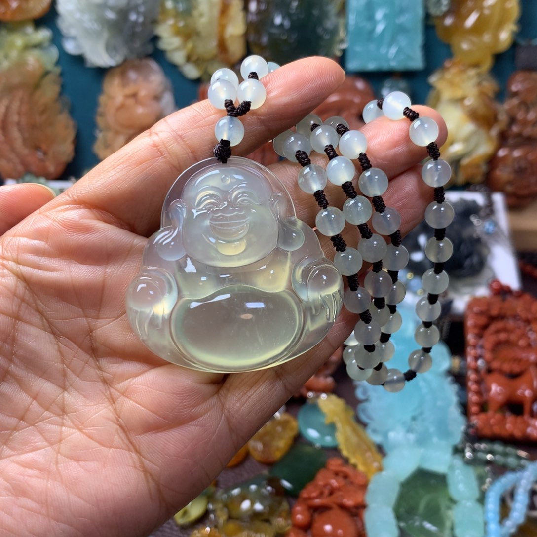 蛇纹石玉未镶嵌挂坠