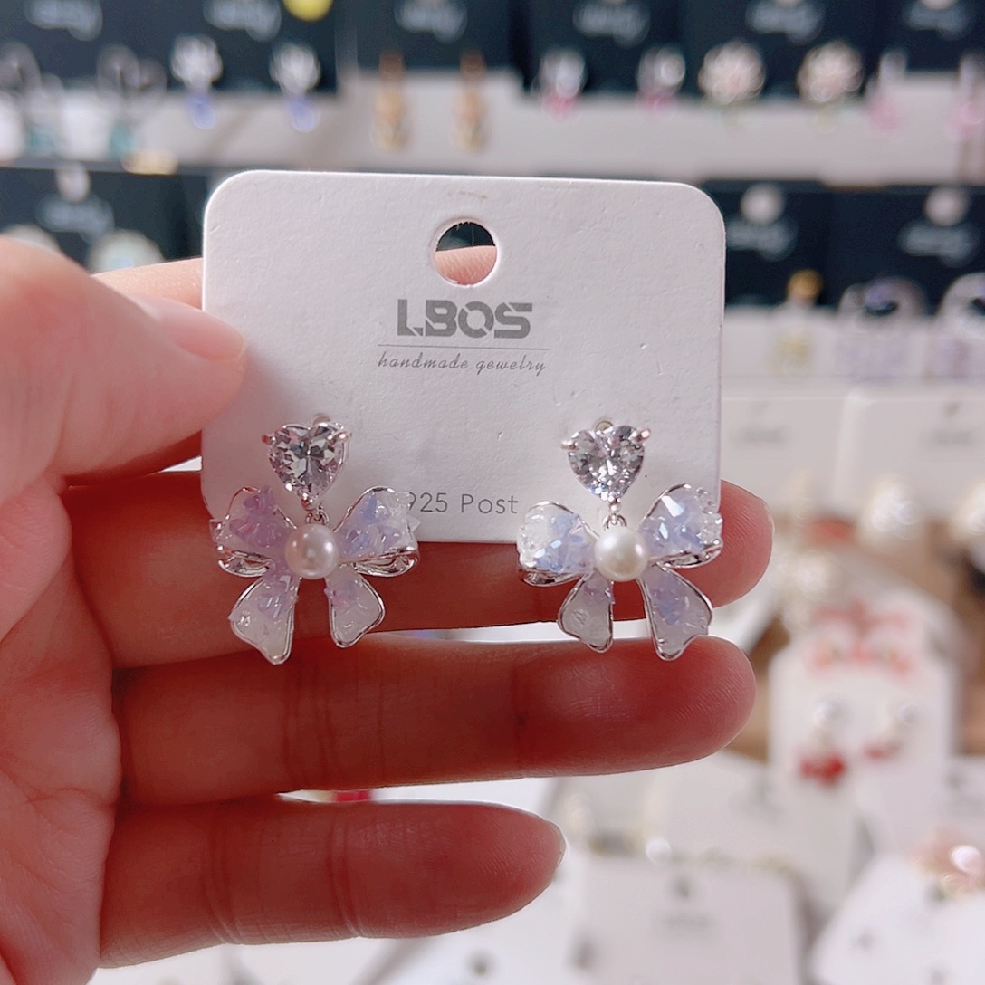 锆石纯铜合金耳环的