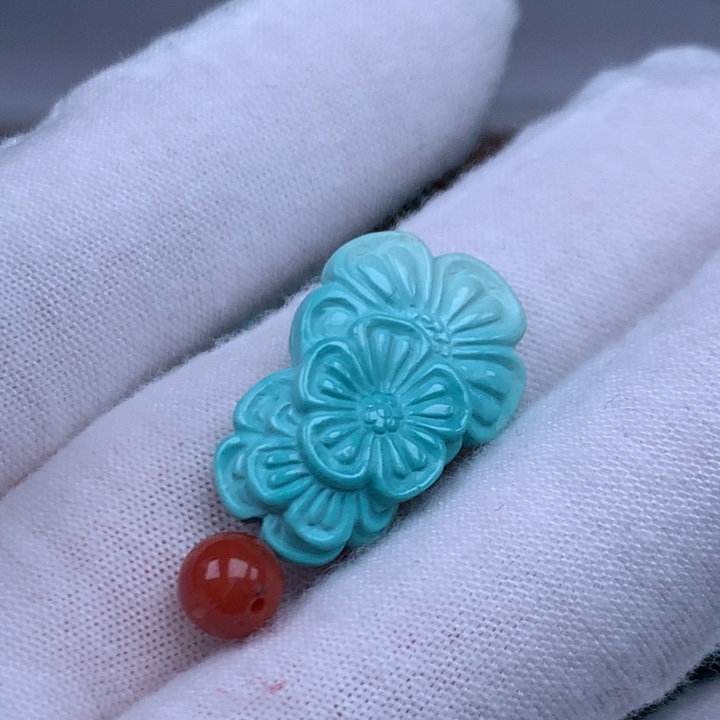 思***饰南红玛瑙未镶嵌珠宝奇石