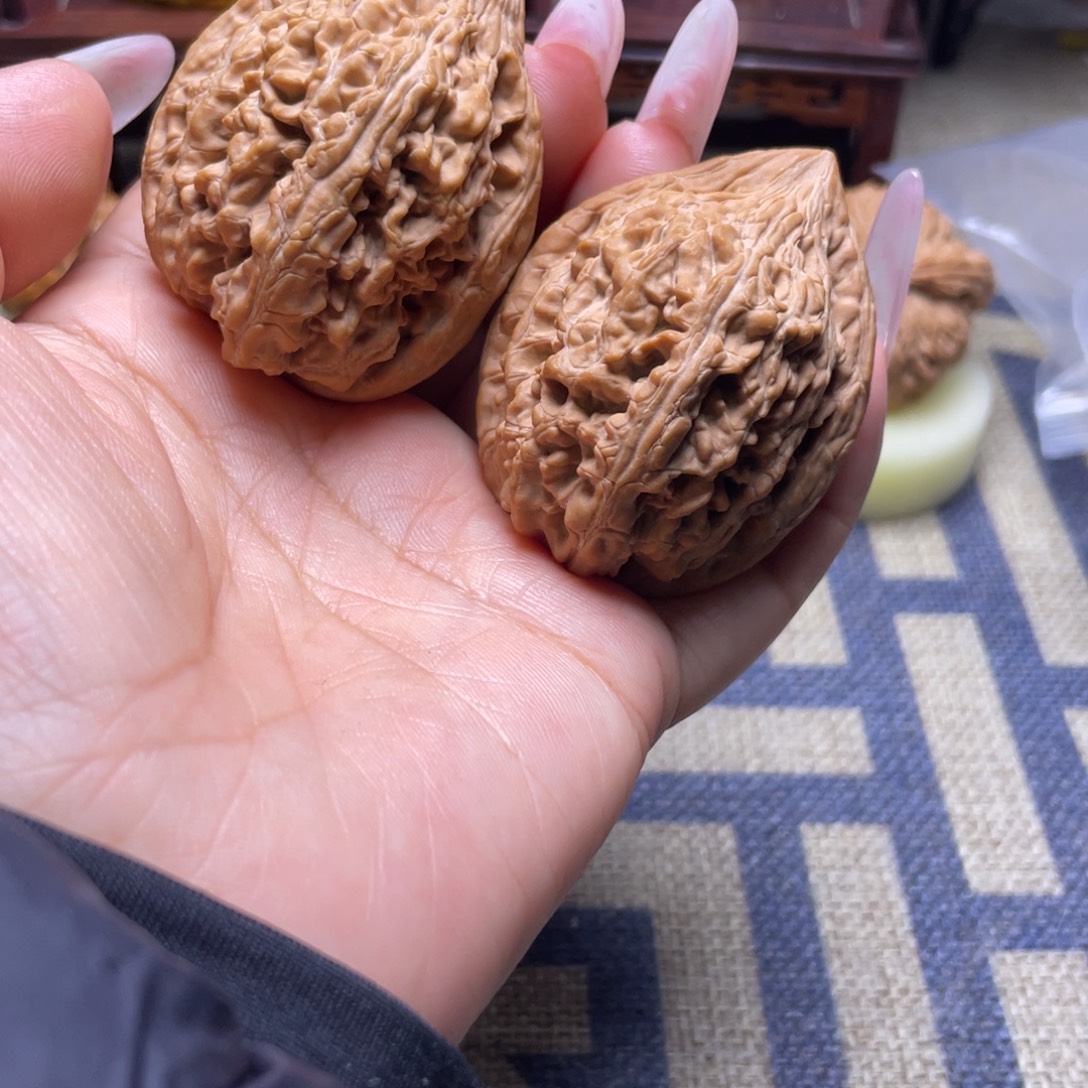 文玩核桃吊坠42大沽石文玩