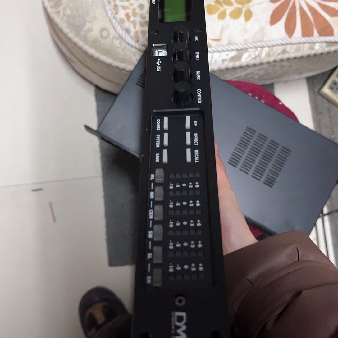 8新（二手不包邮）迪玛斯5802，运费到付