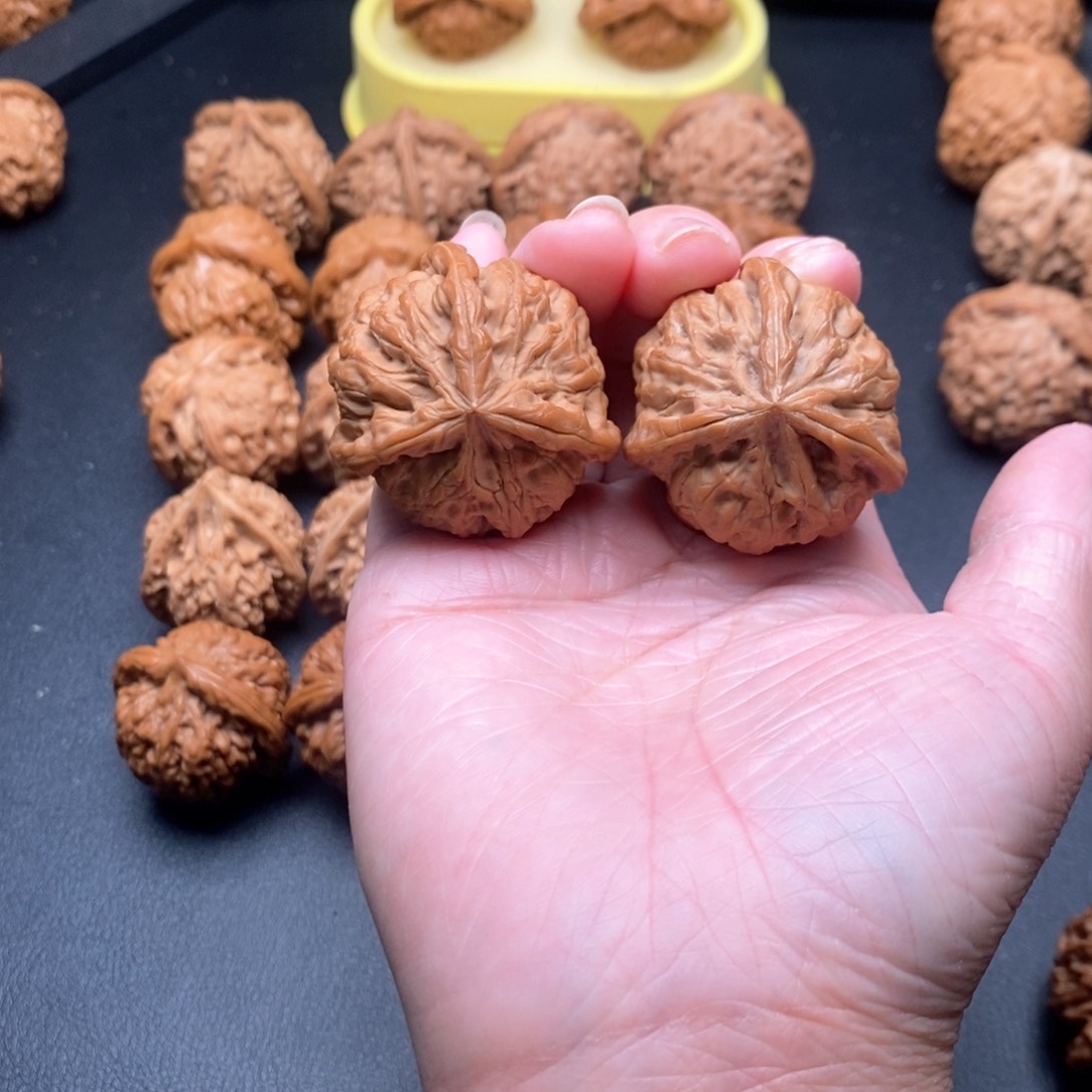 手串/手链橄榄核雪狮38