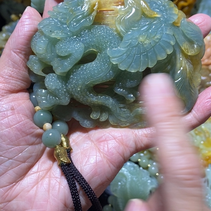 岫玉岫玉吊坠未镶嵌淘**记