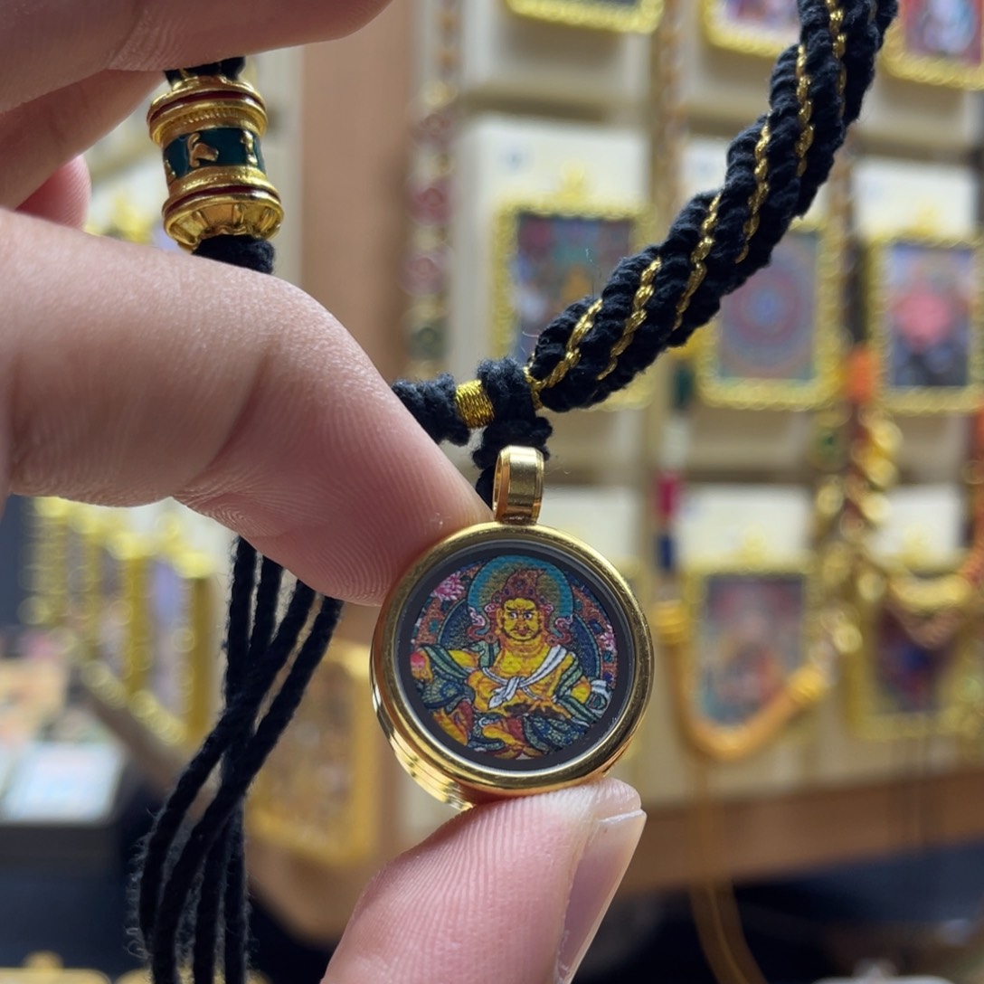 吊坠小***^唐卡一步到位链接