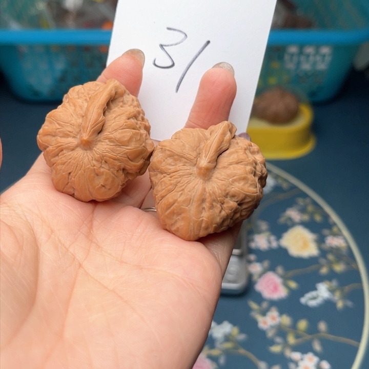 文玩核桃把件蛤蟆头一帆