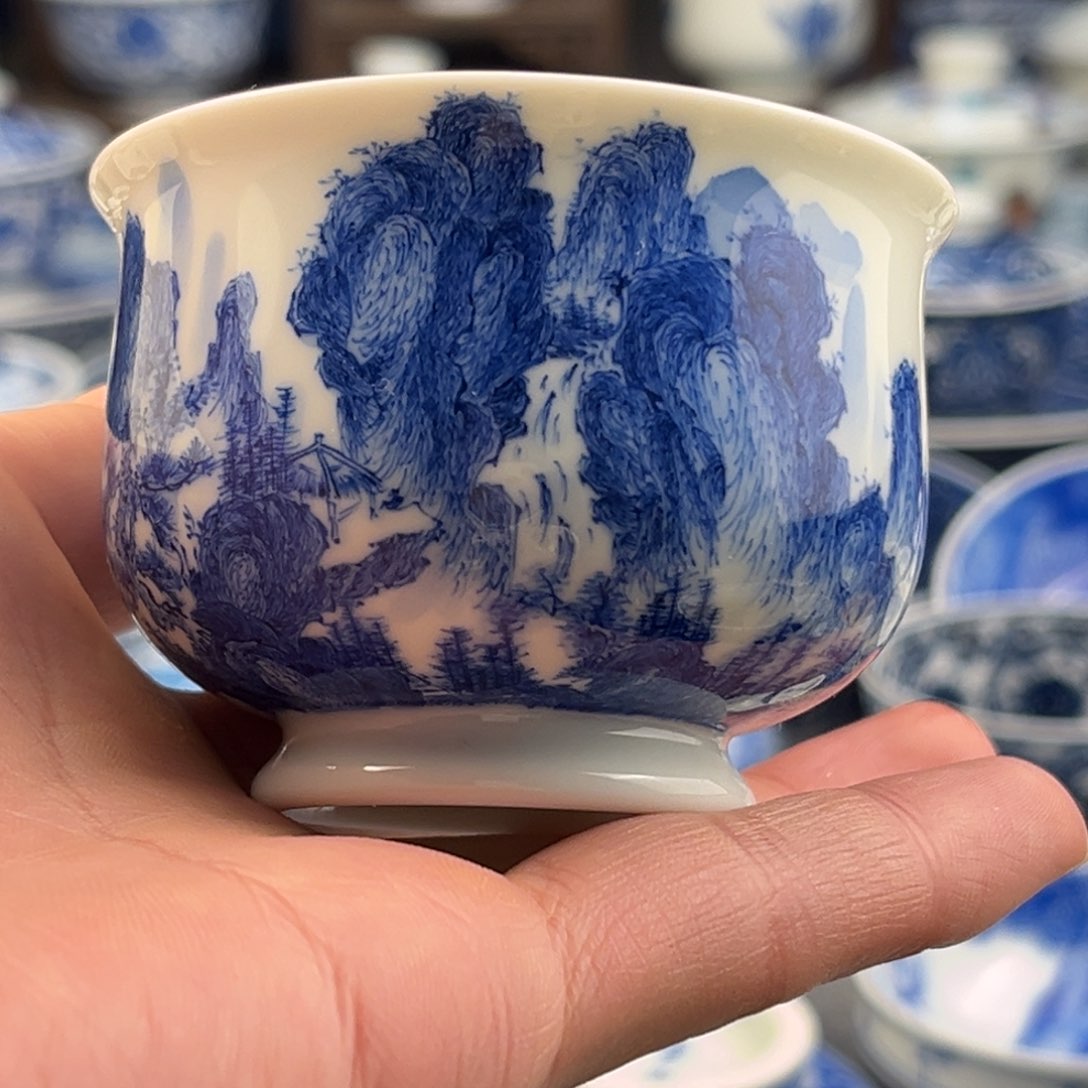 瓷片杯子哈哈哈哈哈哈哈哈哈哈