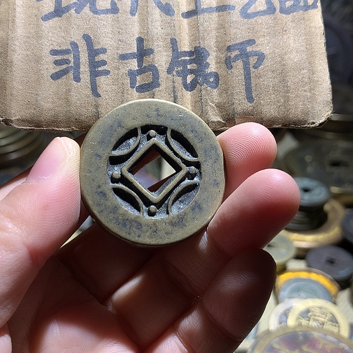 铜现代工艺品老铜翻砂