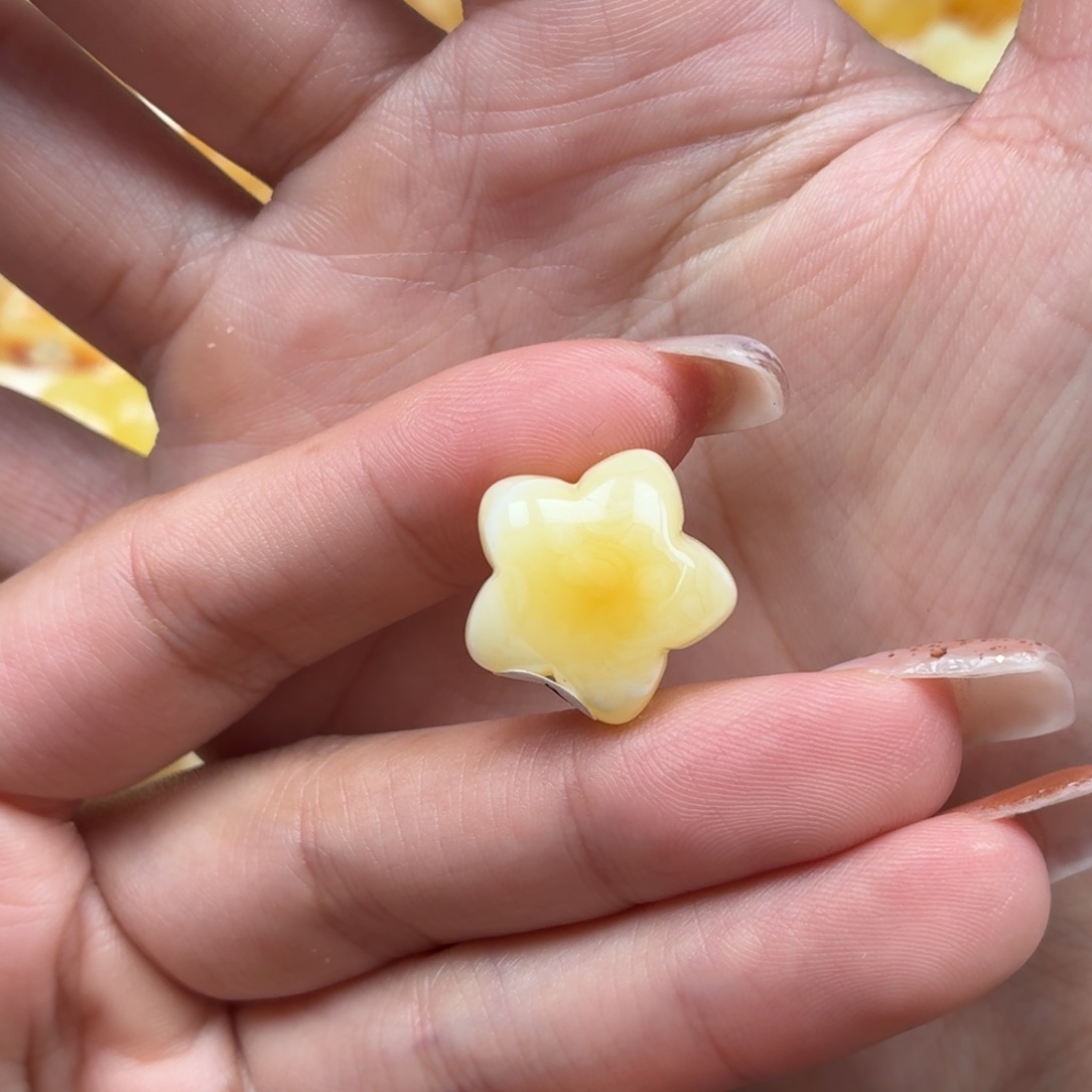 琥珀未镶嵌裸石蜜蜡
