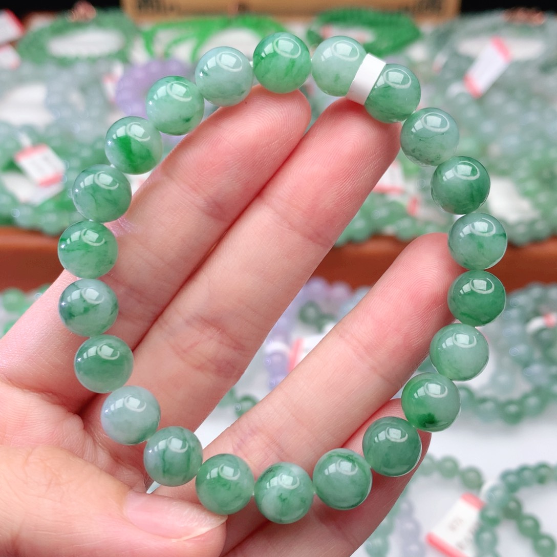 翡翠手链未镶嵌翡翠8.8mm