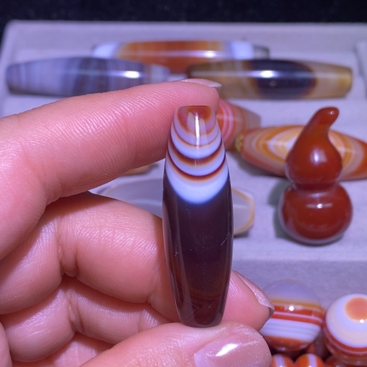 玛瑙/玉髓未镶嵌颈饰