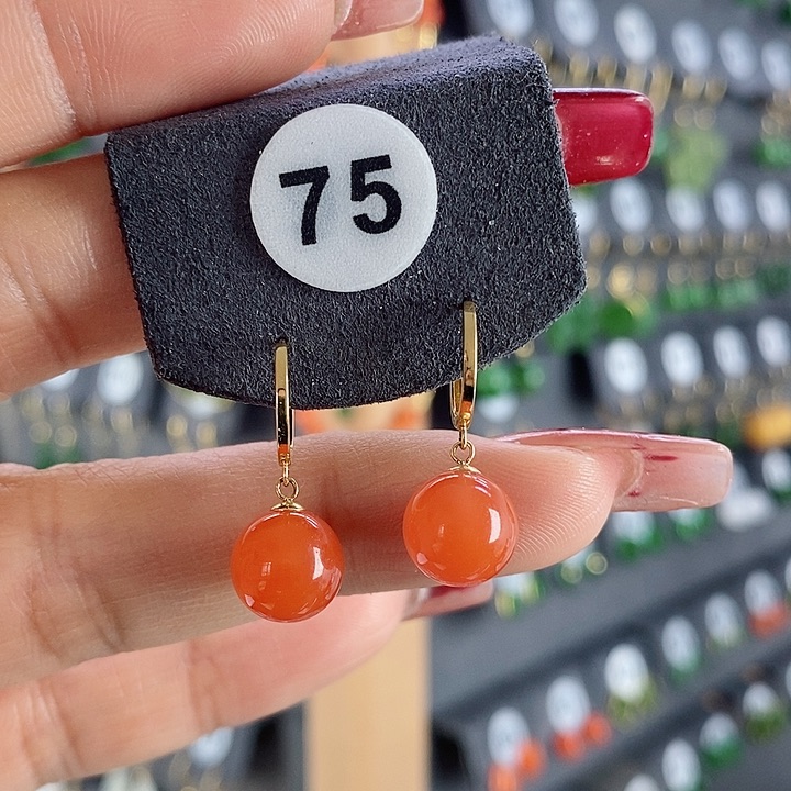 南红玛瑙耳饰18K金镶嵌