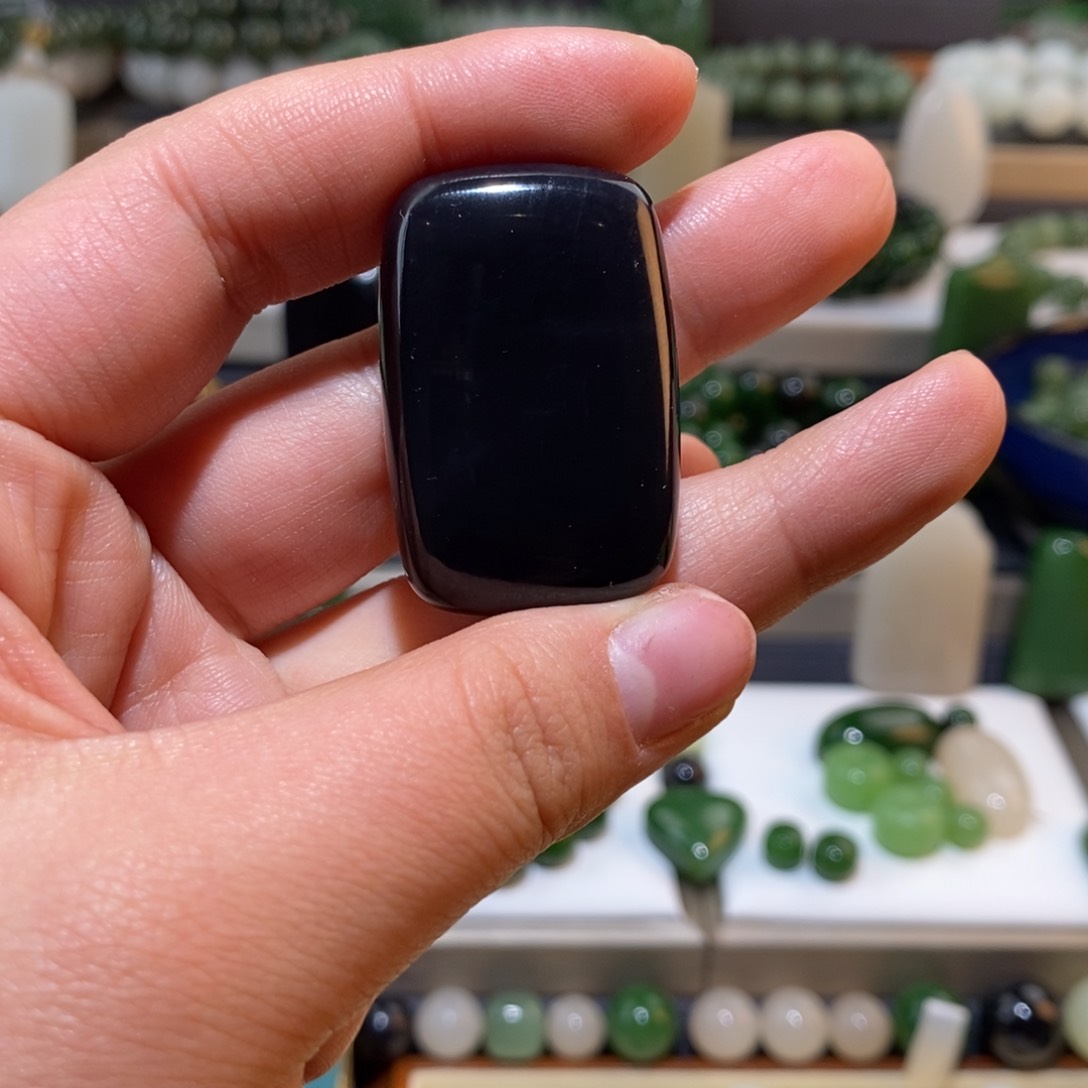 和田玉帝王紫无事牌未镶嵌J****e帝王紫无事牌