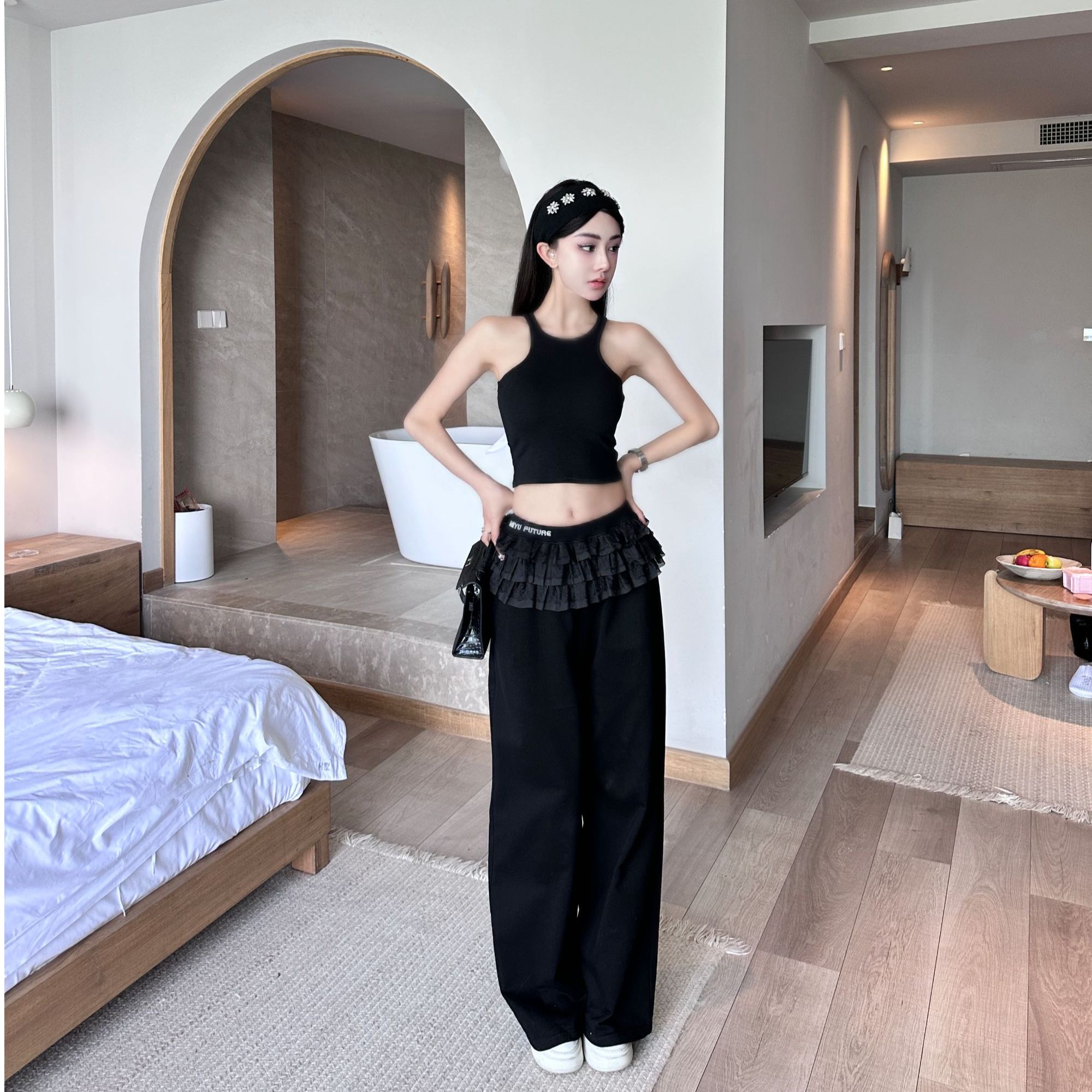 2025初夏MIKIHLEO ‘’芭蕾美学‘简约宽松百搭休闲裤(裤长102）