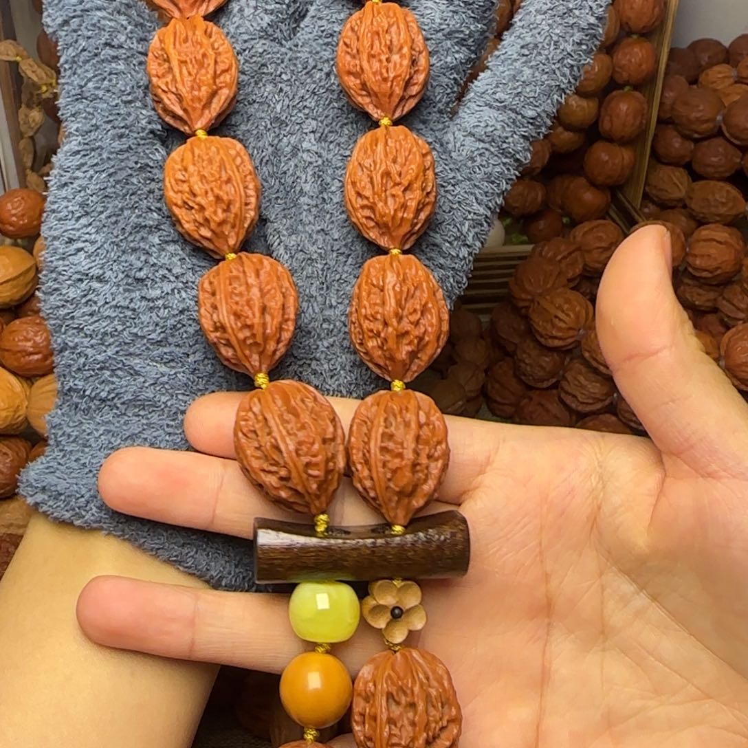 吊坠文玩核桃柳叶龙脊八棱手持21.21.27