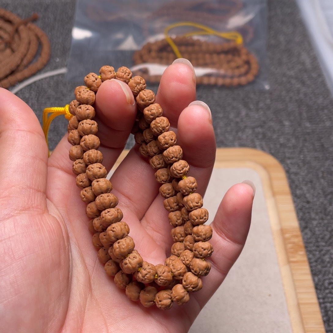 金刚菩提手串系****顾超头定制款佛手尺寸6.9