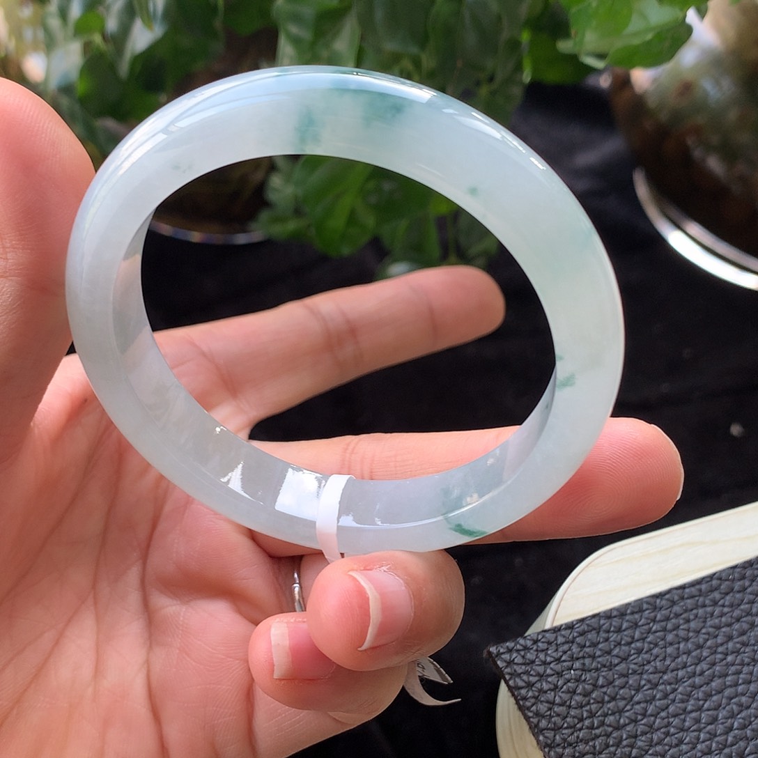 翡翠未镶嵌手镯19号