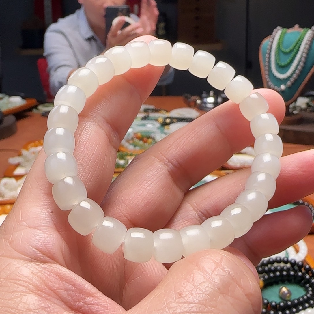 和田玉未镶嵌手链