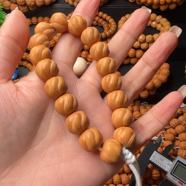 寒***、猴头核桃吊坠11111111111