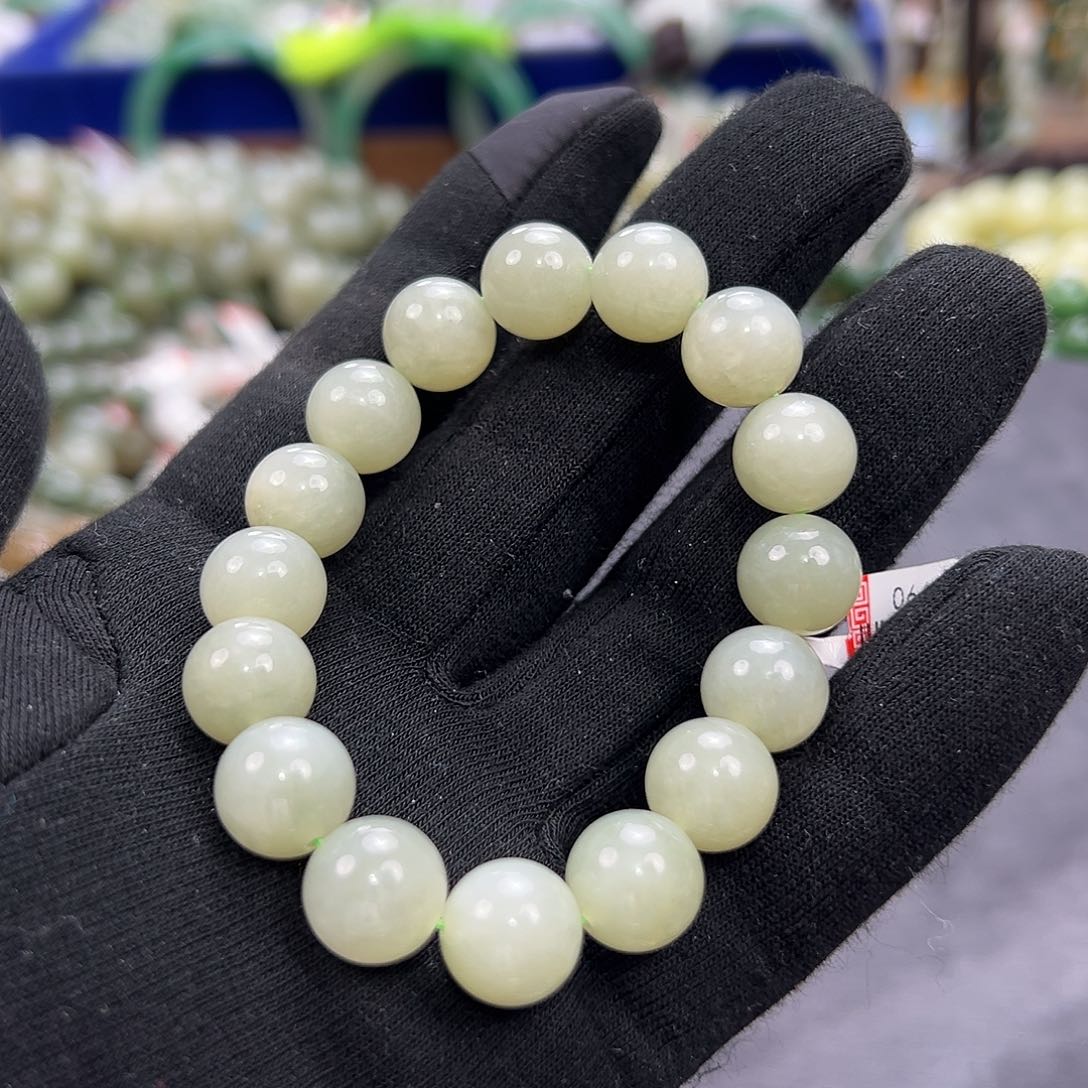 和田玉手链未镶嵌