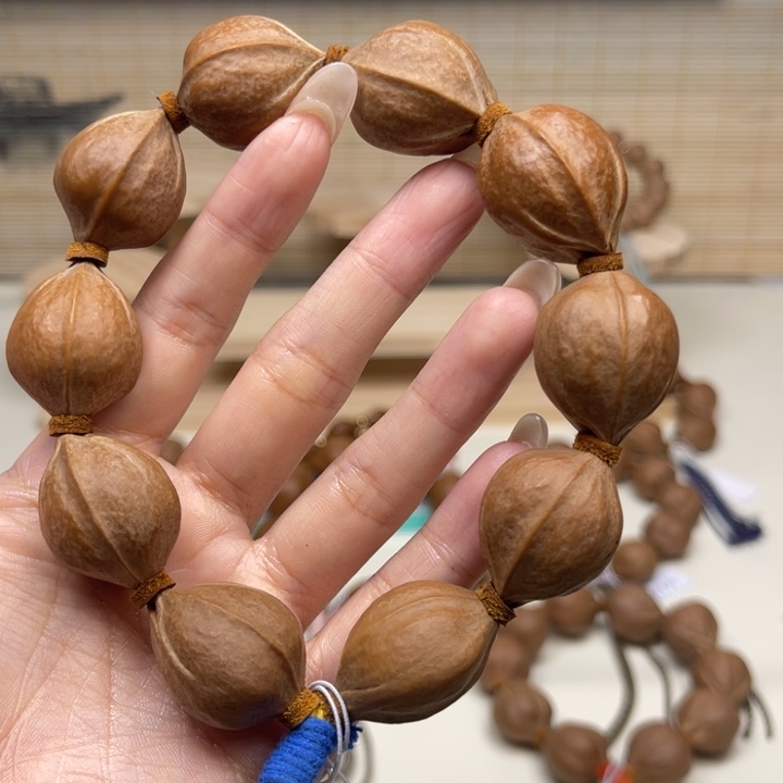 L***࿐手串/手链橄榄核20.5 27精品梅林铁核