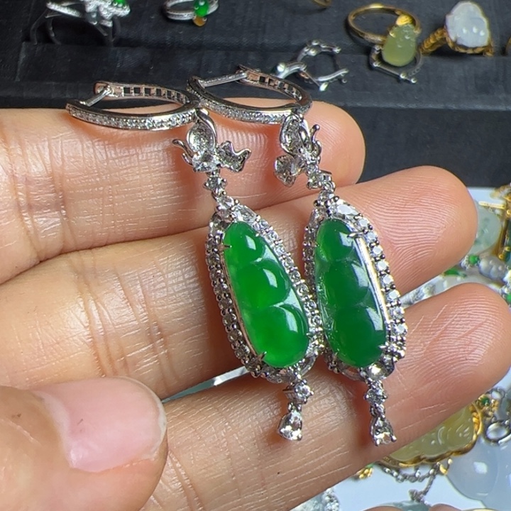 翡翠耳饰18K金镶嵌翡翠吊坠项链