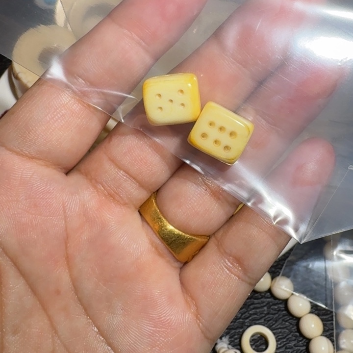 拉***松吊坠菩提根/象牙果