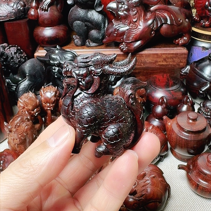 檀香紫檀（小叶紫檀）s****l