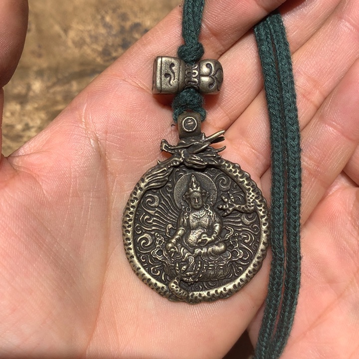 琉璃颈饰喜欢的朋友