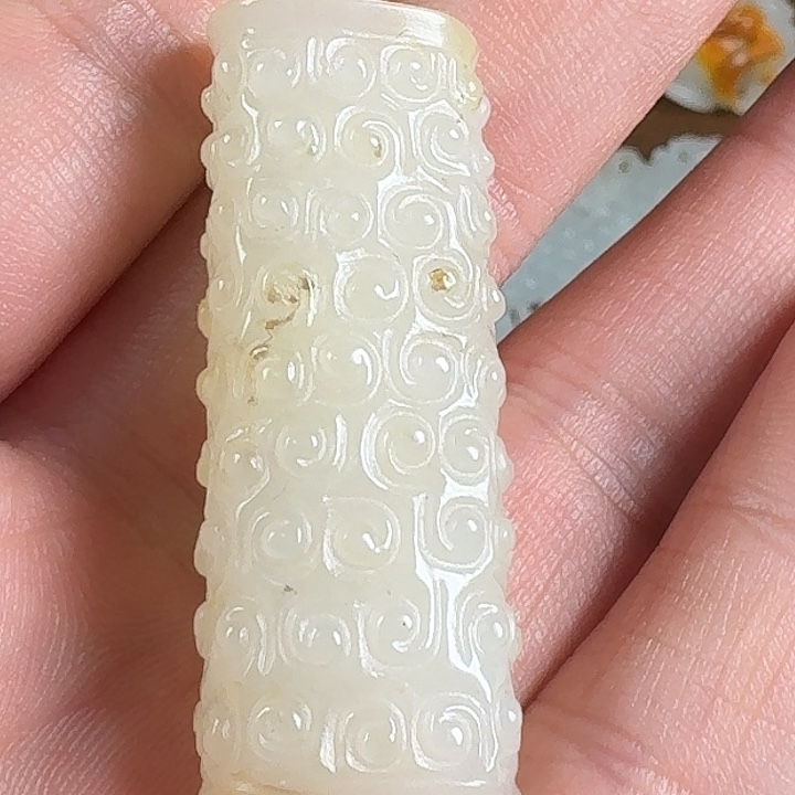 未镶嵌和田玉（糖玉）挂件