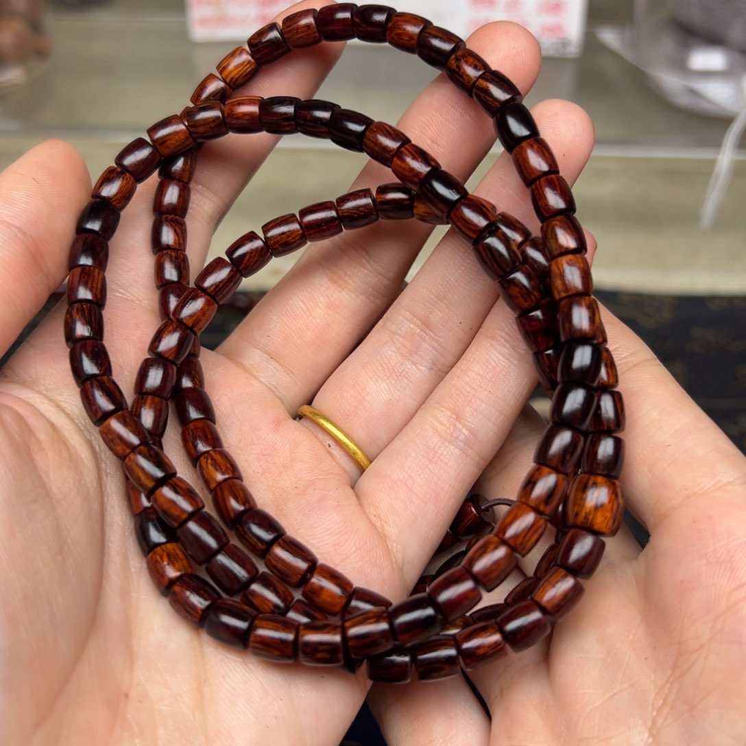 木红降06-108直切黑金满油多圈（瑕疵）