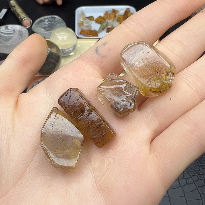 珠宝半成品水晶未镶嵌74水晶