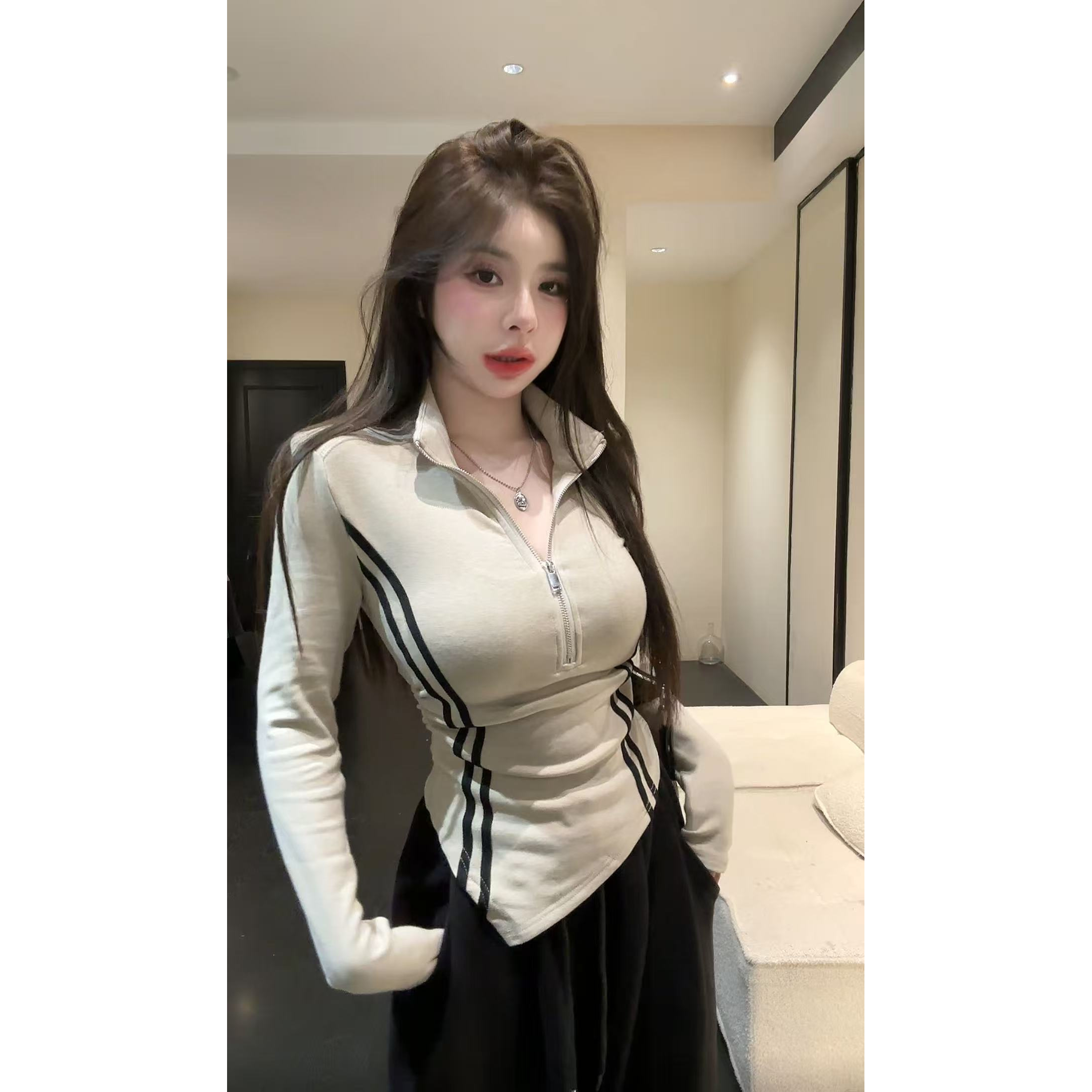 【HuiHui】韩版辣妹半开领加绒加厚T恤显瘦上衣（L0250)