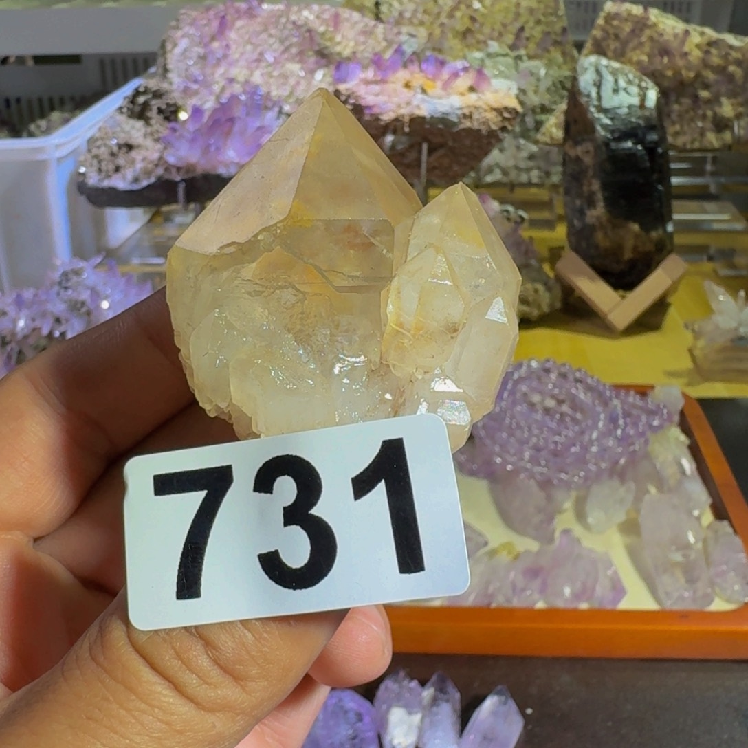 珠宝半成品水晶未镶嵌