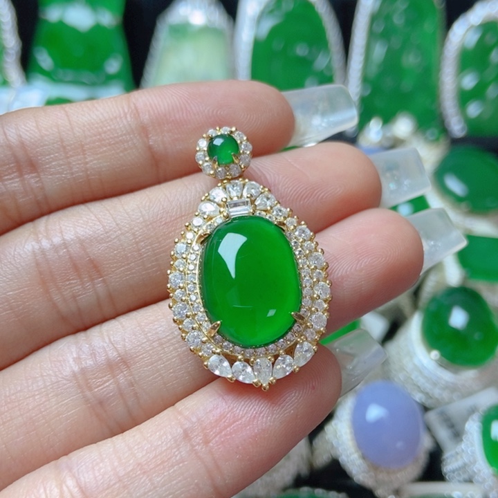 翡翠颈饰银S925镶嵌           