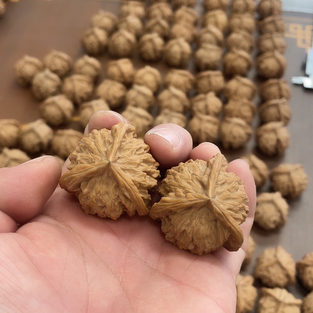 迷***眸吊坠文玩核桃文玩核桃一物一图