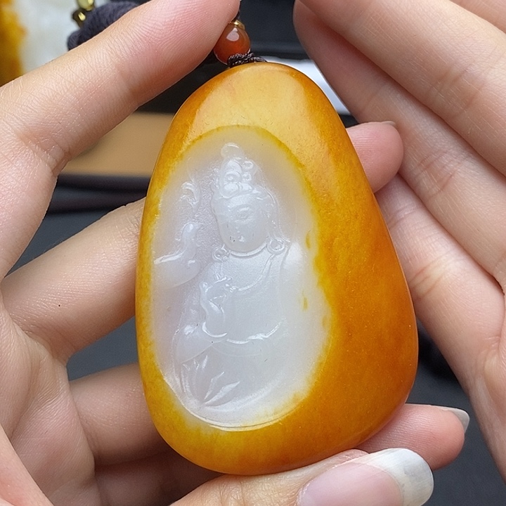 和田玉未镶嵌挂件谢*丹N