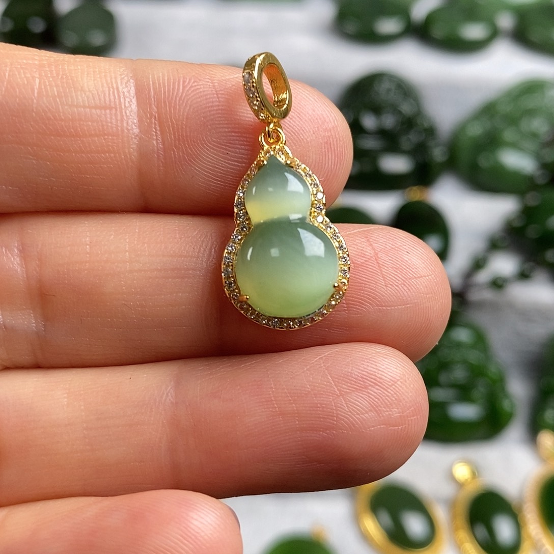 和田玉（碧玉）未镶嵌颈饰