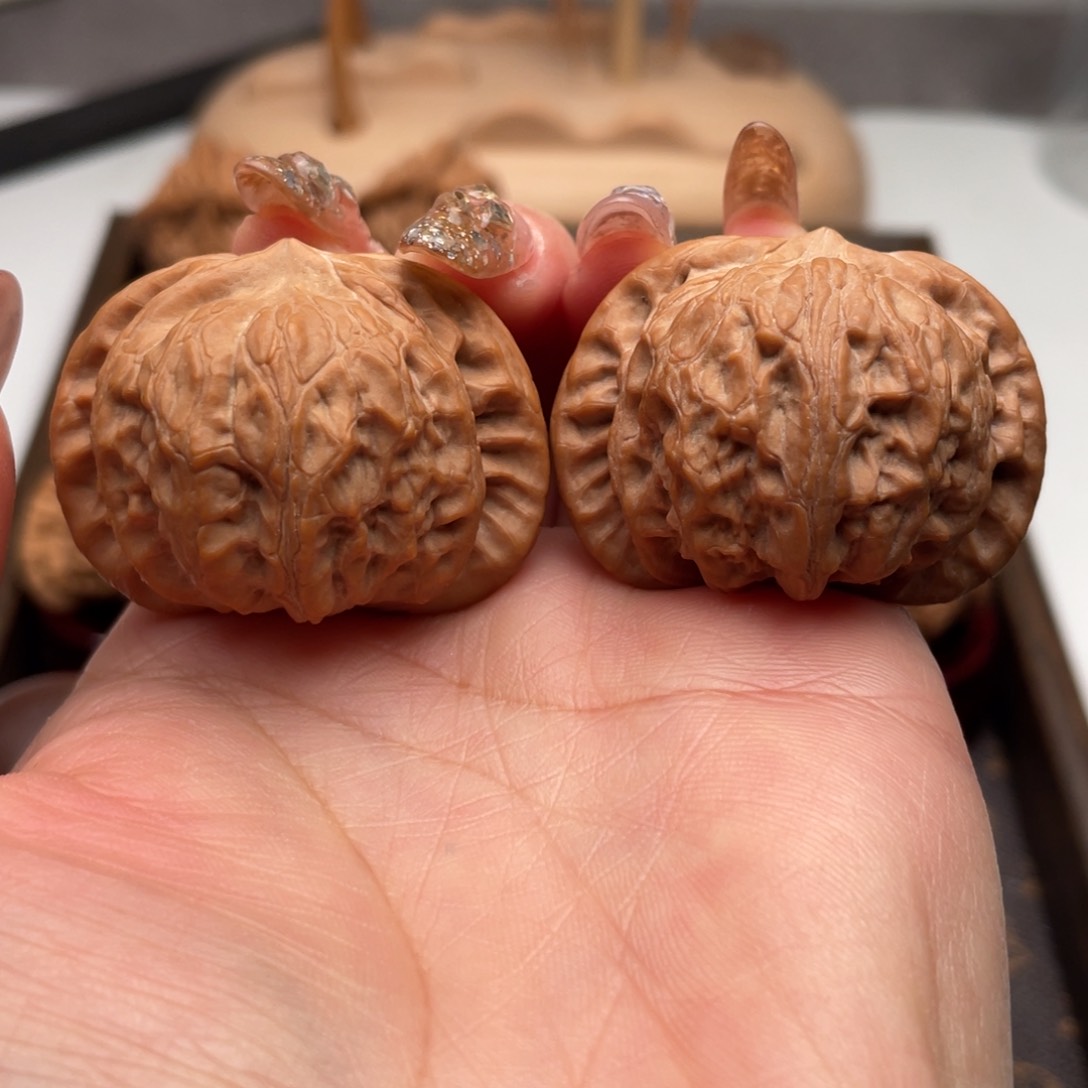 桃核把件潇**客战鼓全品40