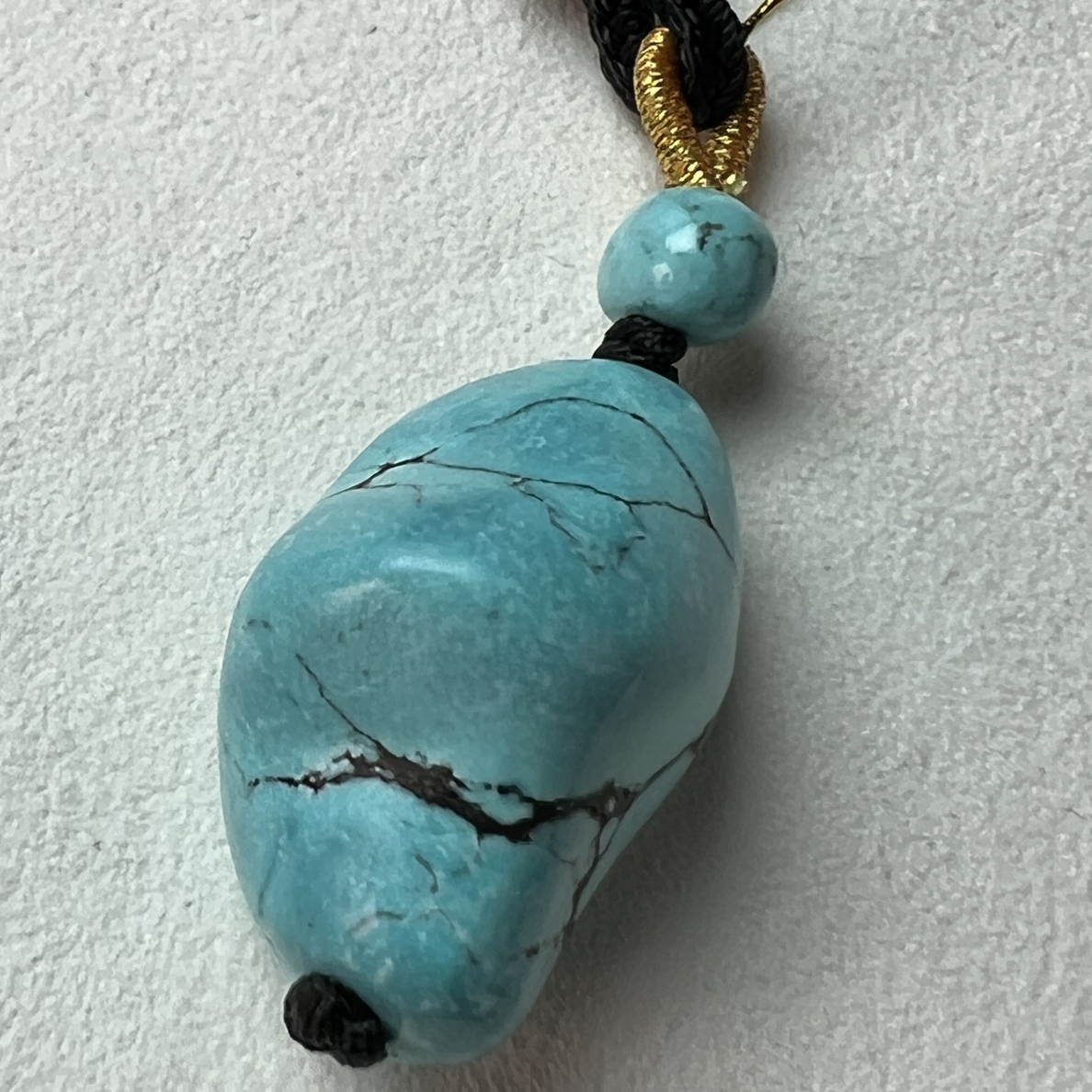 充填绿松石绿松石随形水滴吊坠