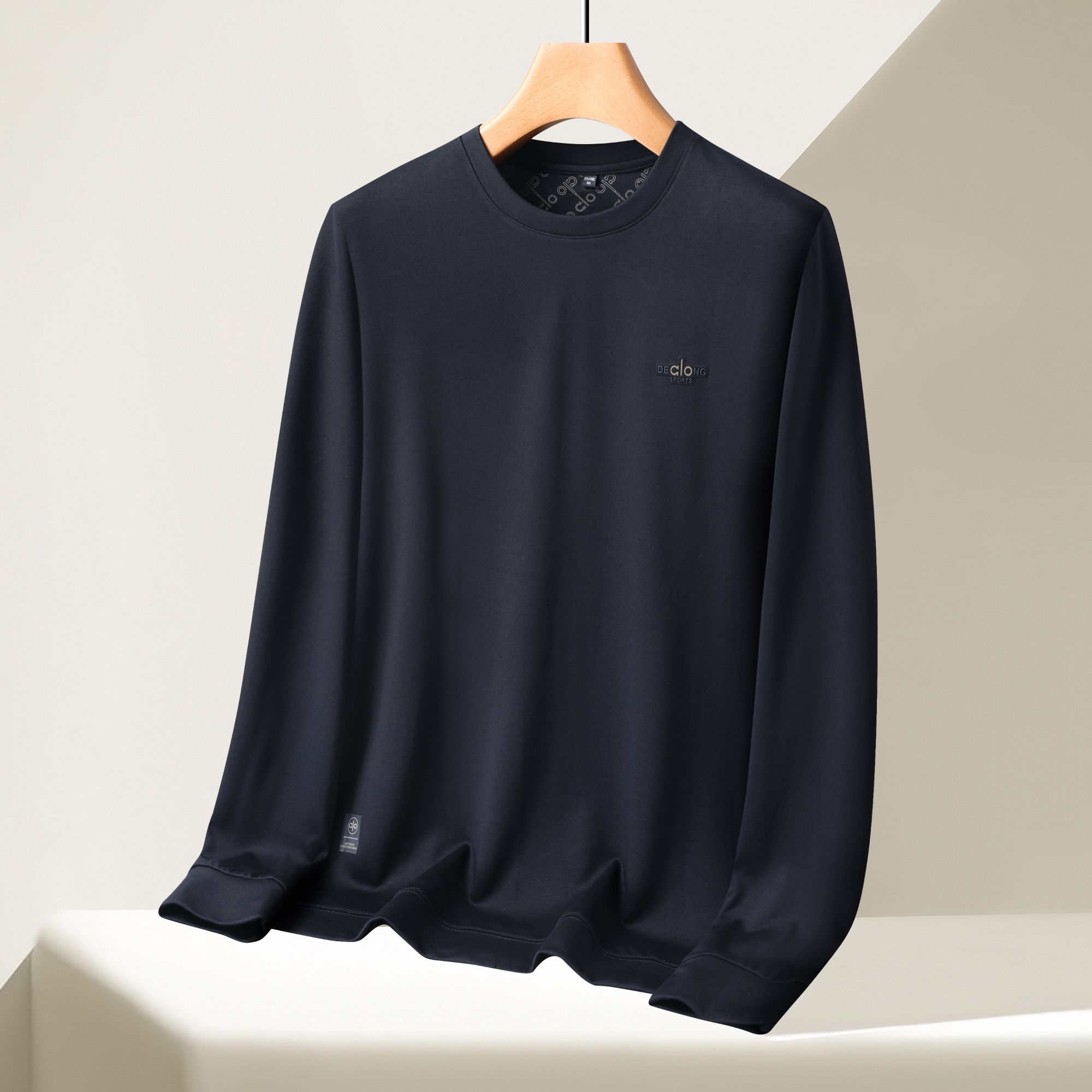 大码男士简约长袖秋季常规款纯色秋冬弹力圆领空气层卫衣