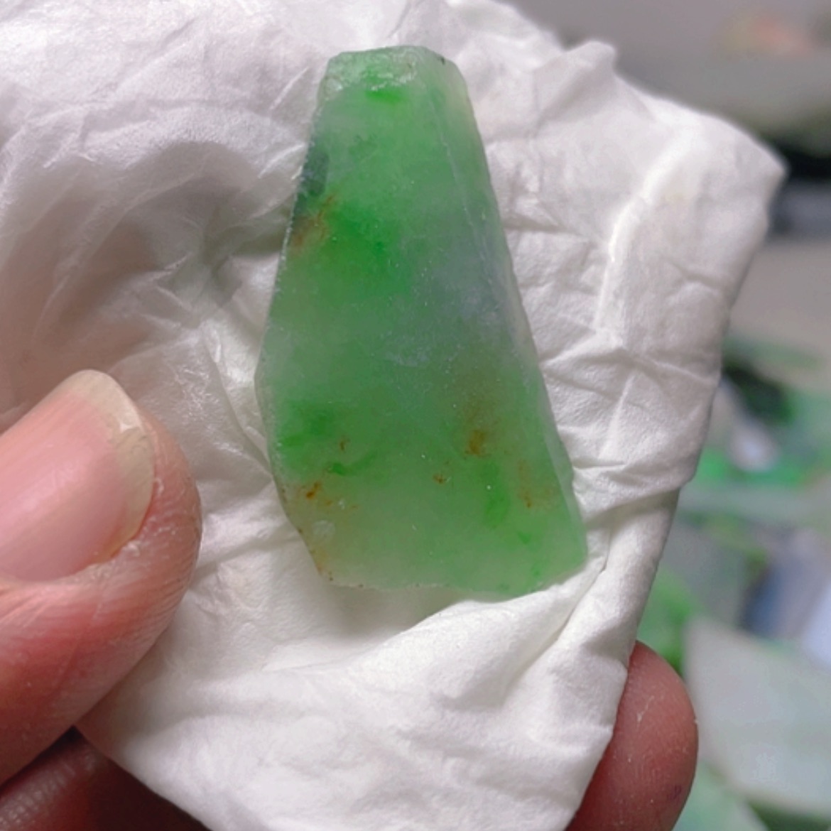 【闪购商品】翡翠颈饰未镶嵌A货