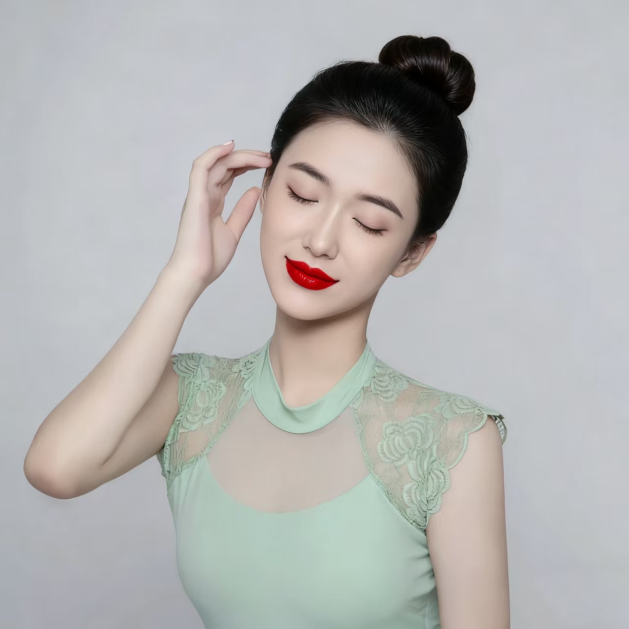 舞蹈练功服学院女性感芭蕾演出服服装紧身舞蹈服大露背舞服