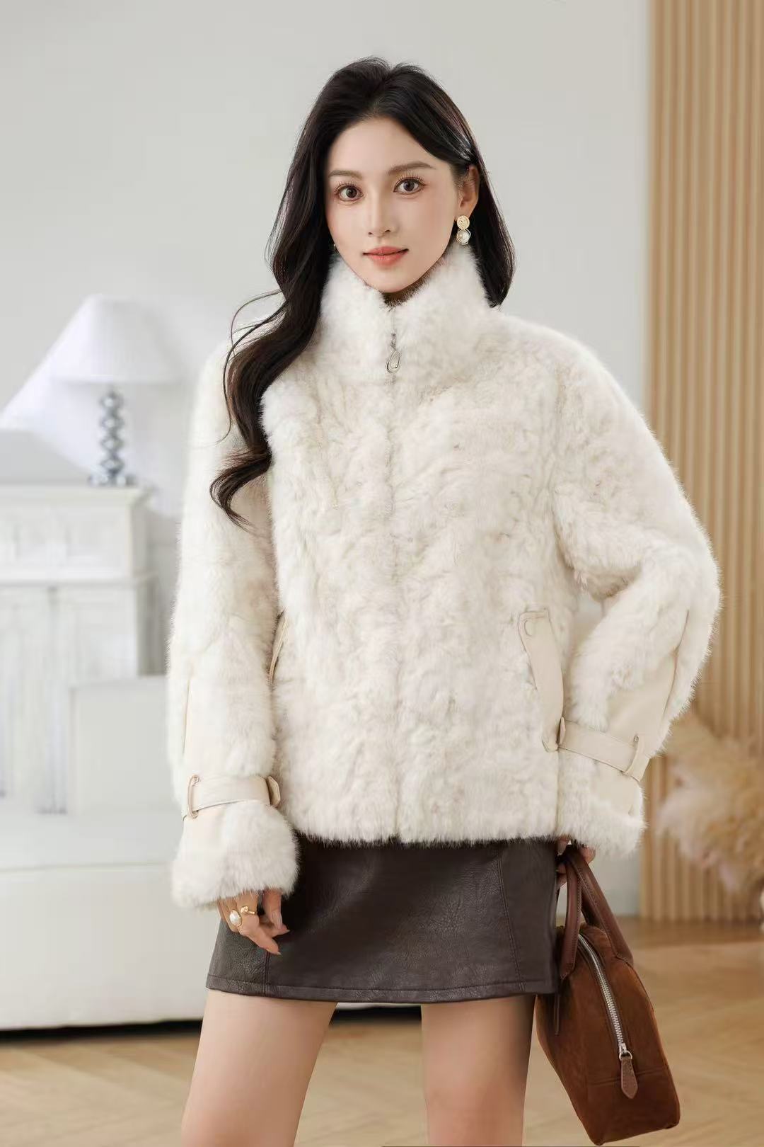 防风女款韩版短款皮草女装女百搭短外套加厚秋冬立领皮毛一体2025