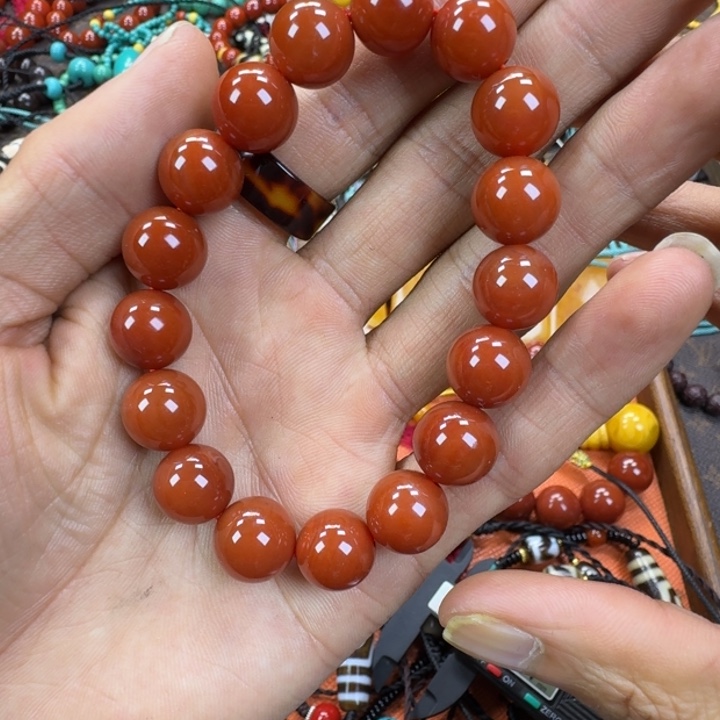 南红玛瑙未镶嵌手链
