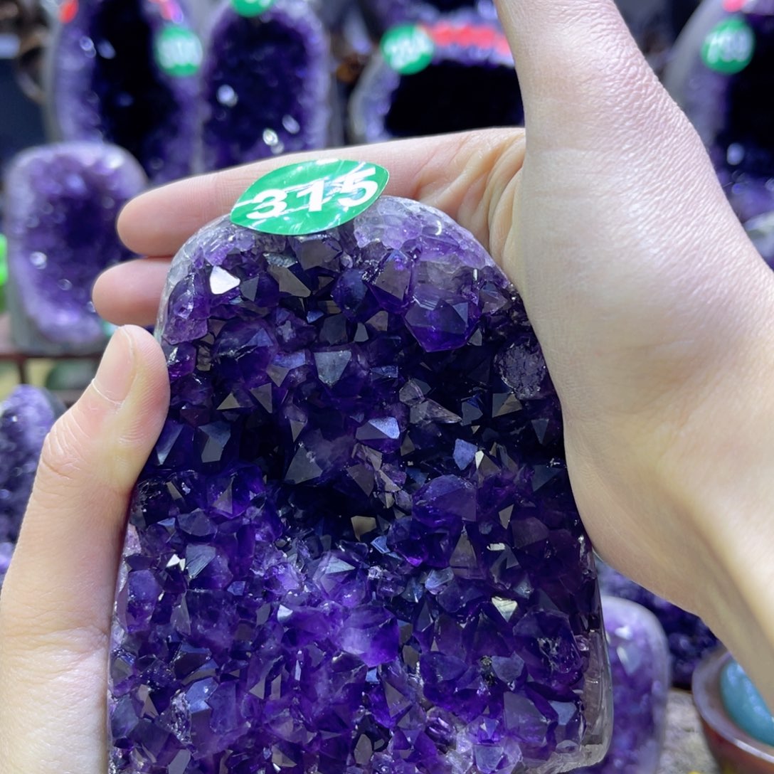 紫晶摆件未镶嵌紫水晶