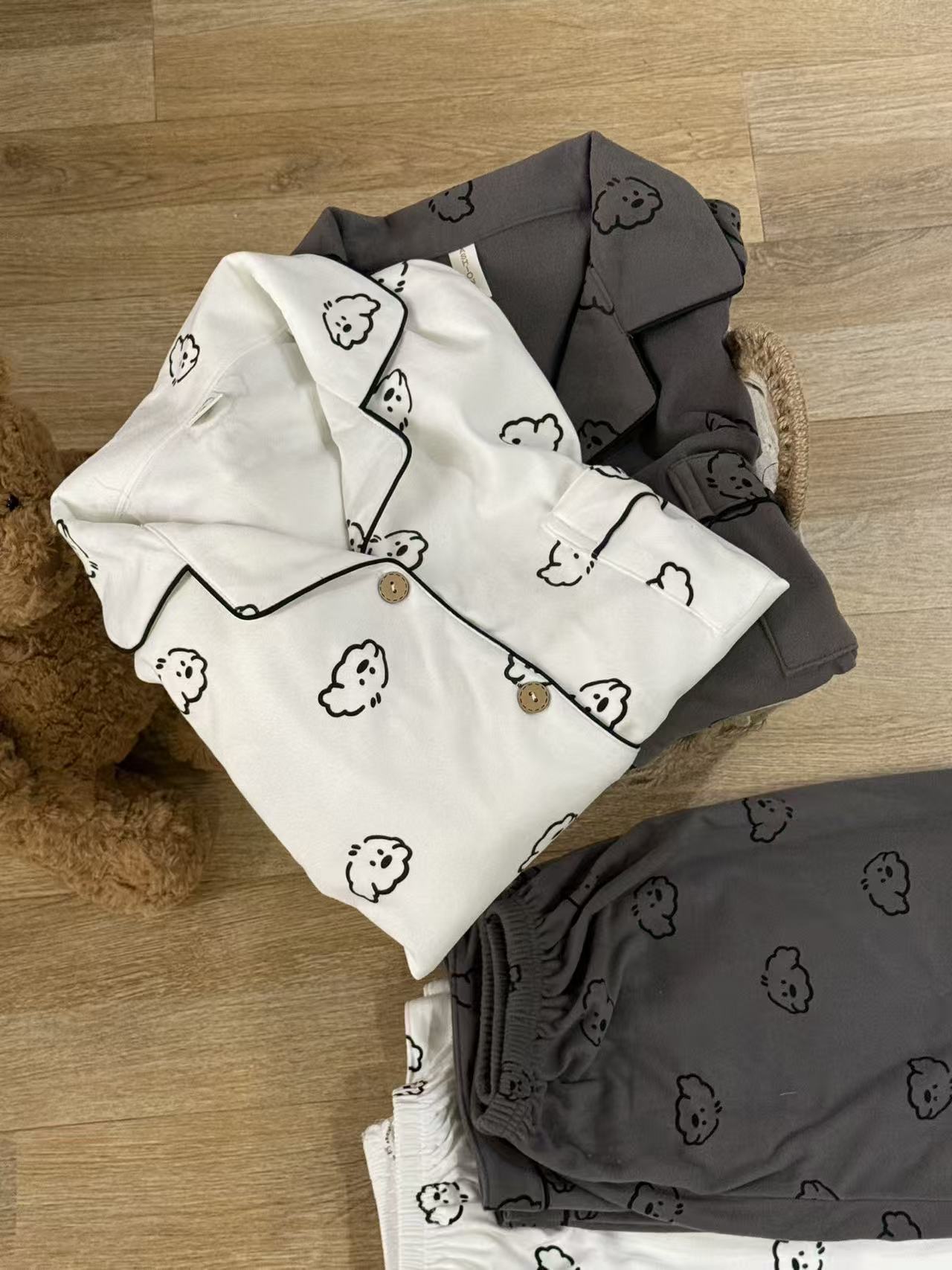 【小狗小兔】加厚保暖德绒情侣睡衣套装69134