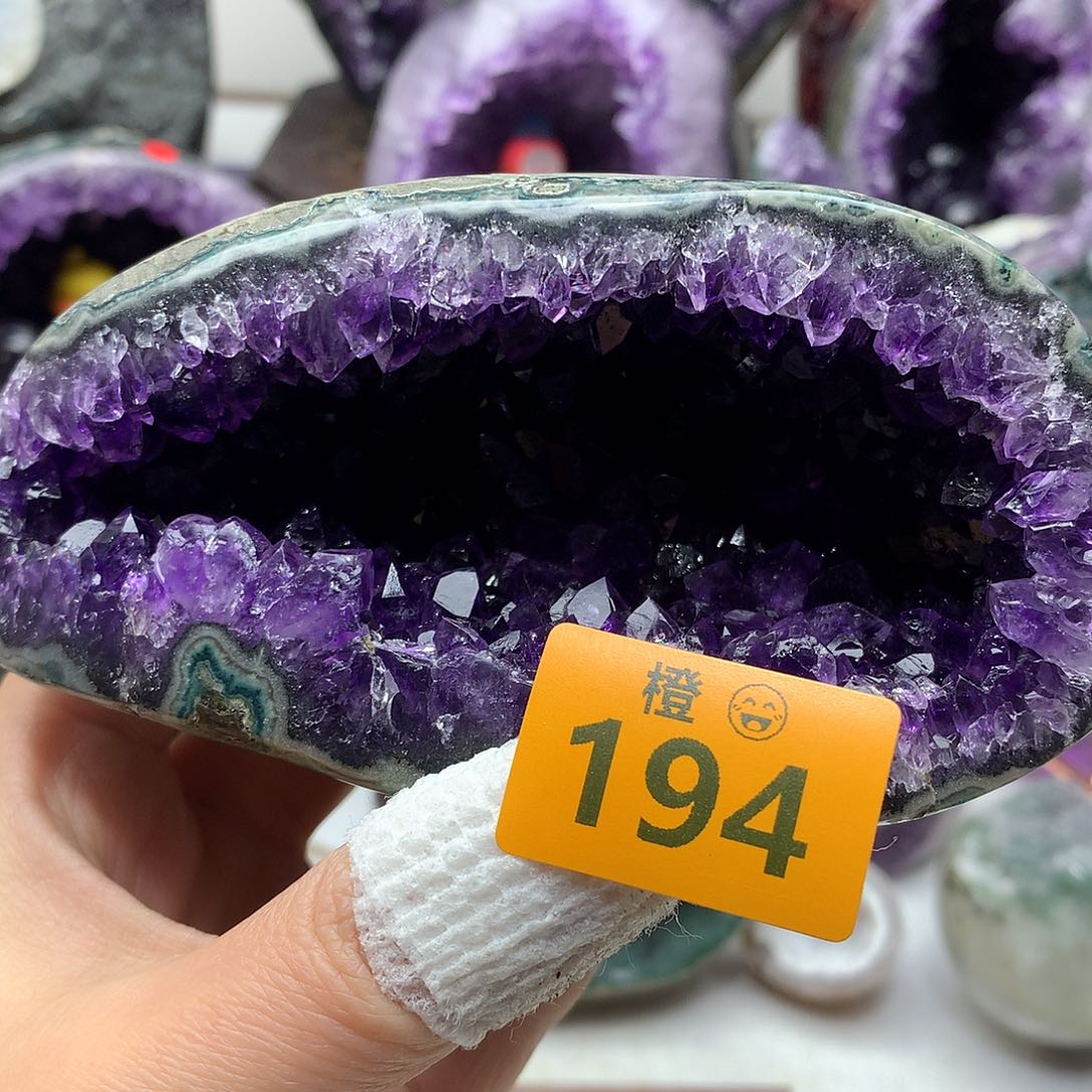 水晶大型摆件（非配饰）未镶嵌