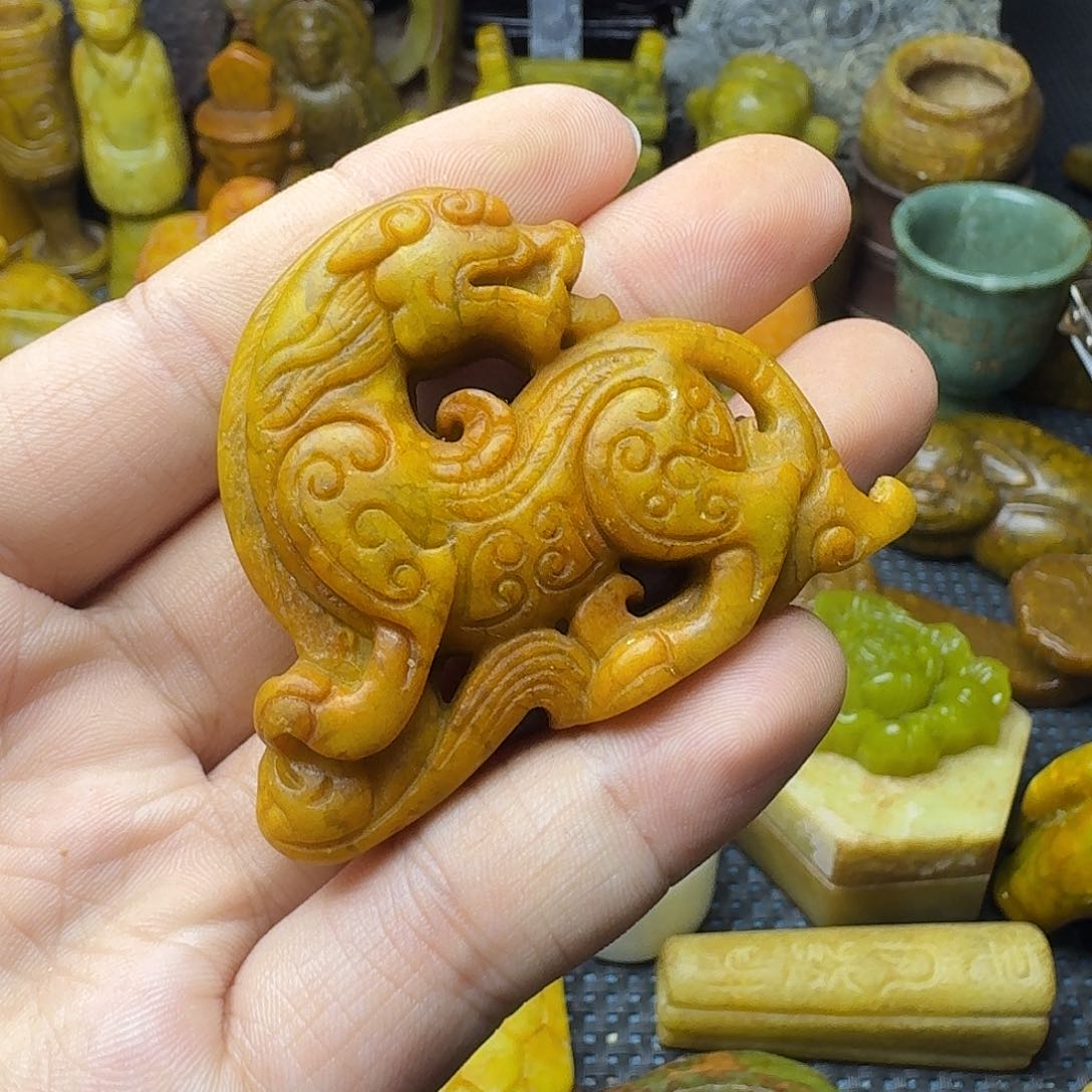 白玉菩提吊坠。。。